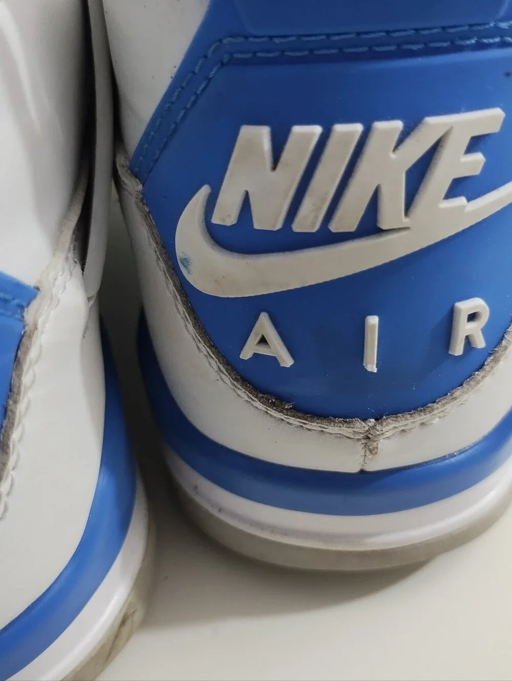Size 9 - Air Jordan 4 Retro 2024 Military Blue